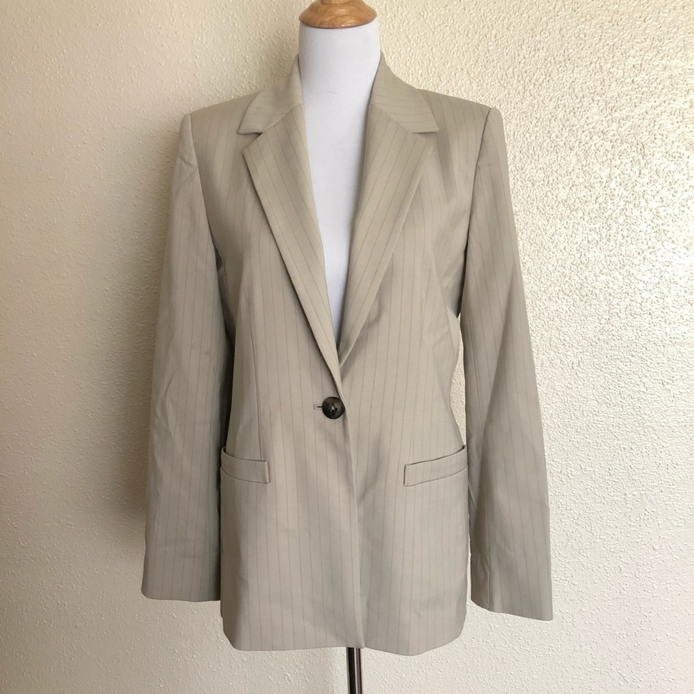LINDA ALLARD ELLEN TRACY Khaki Pinstriped Blazer